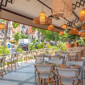 https://holiday-inn-nice.fr-provencehotel.com
